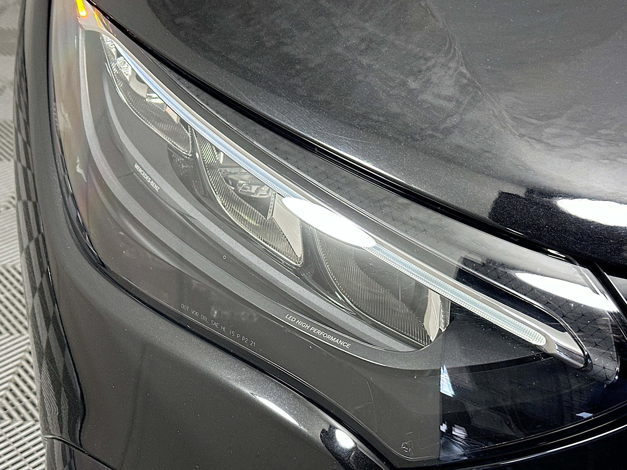 Used 2023 Mercedes-Benz EQE 500 4MATIC Sedan image 9