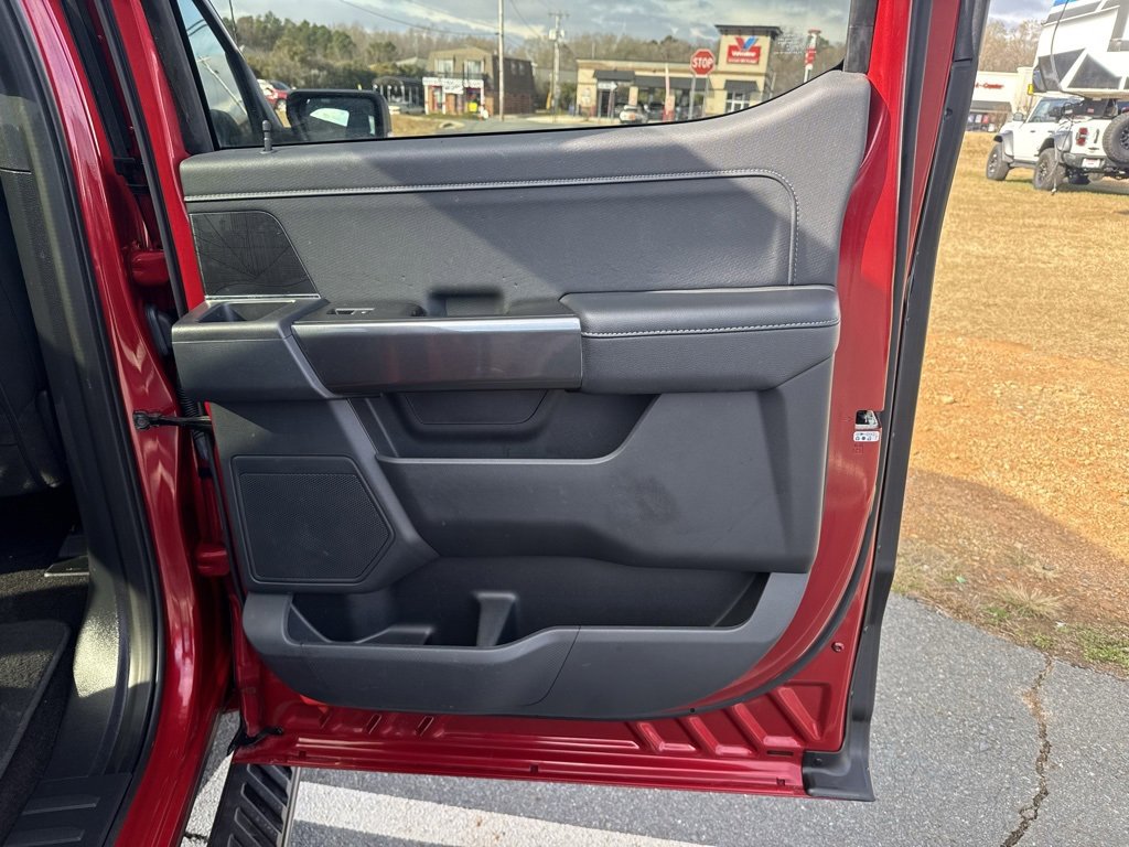 Used 2022 Ford F150 XLT w/ Equipment Group 302A High image 38