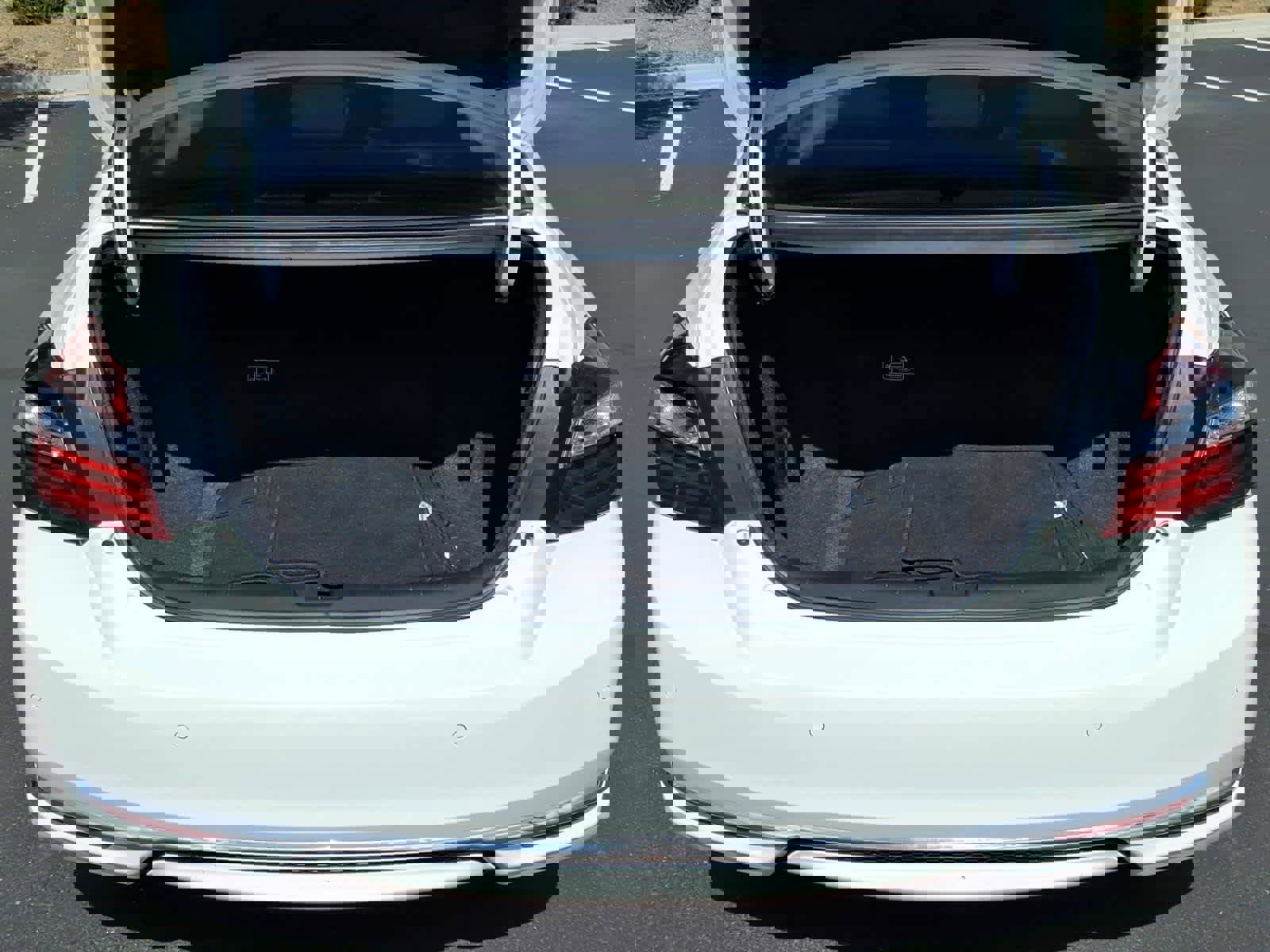 Used 2017 Honda Accord Touring image 13