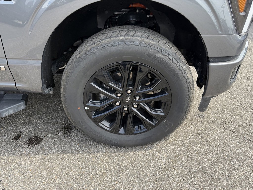 New 2025 Ford F150 Lariat w/ Equipment Group 502A High image 33