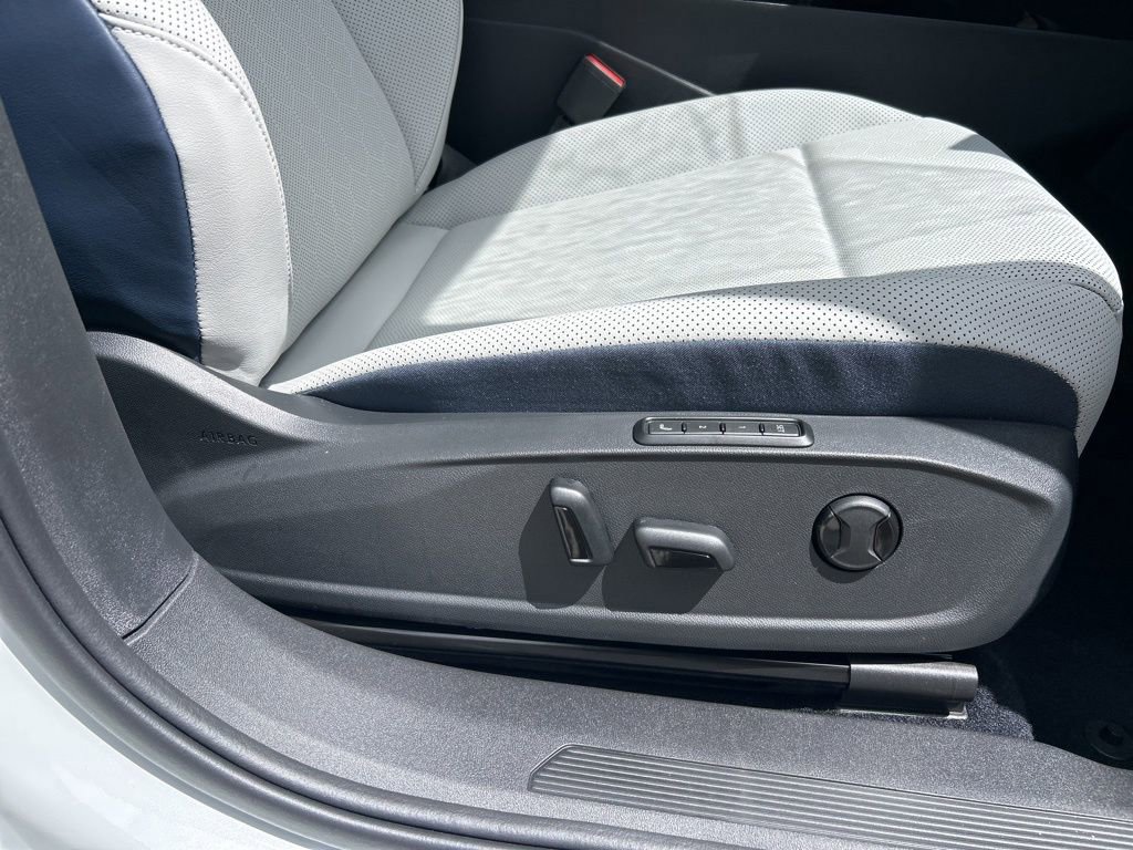 New 2026 Volkswagen ID.4 Pro S AWD/4WD image 44