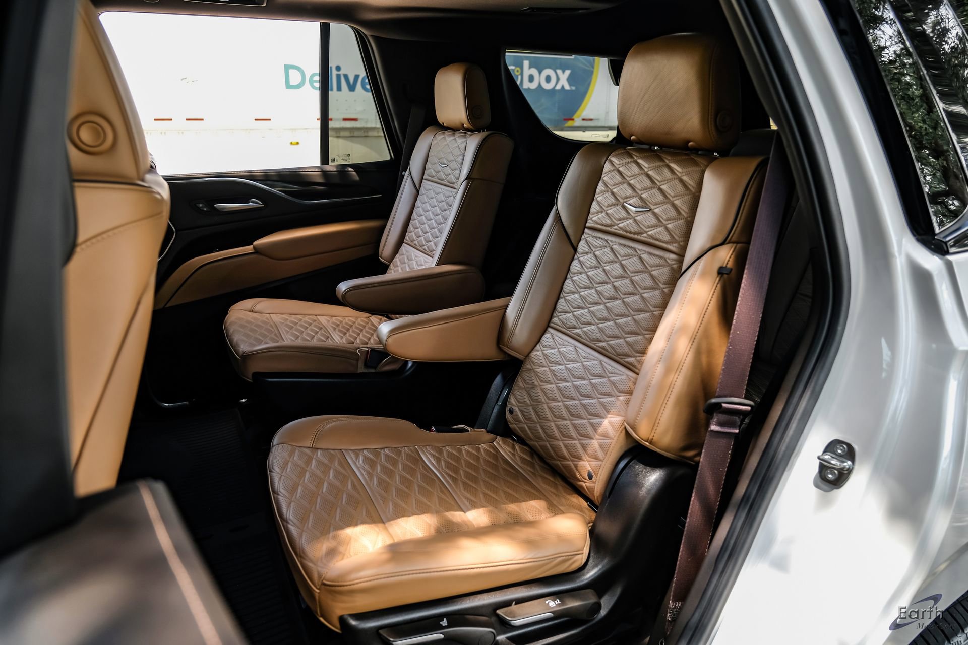 Used 2024 Cadillac Escalade Sport w/ LPO, ONYX Package RWD image 78