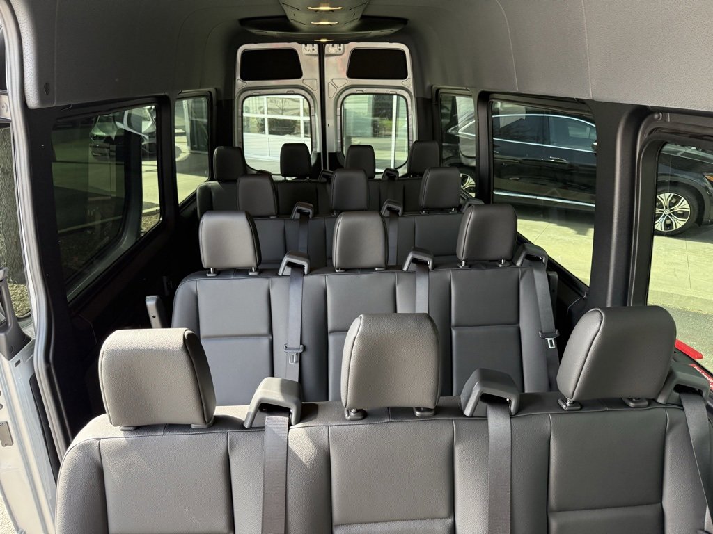 New 2024 Mercedes-Benz Sprinter 2500 image 16