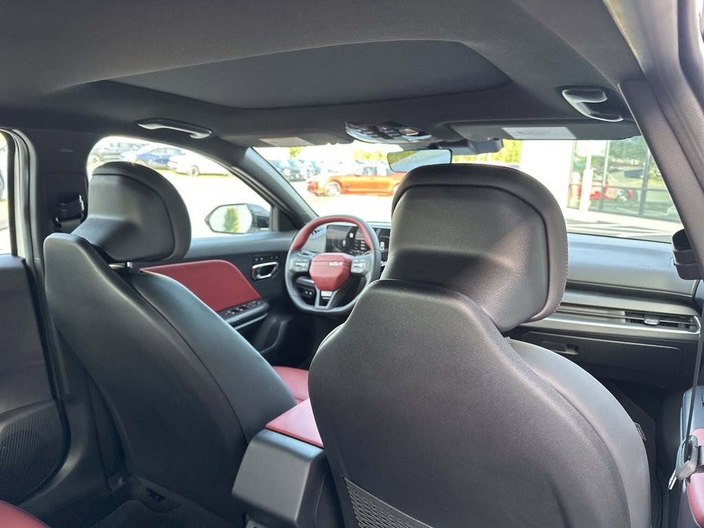 New 2025 Kia K4 GT-Line w/ GT-Line Premium Package image 17