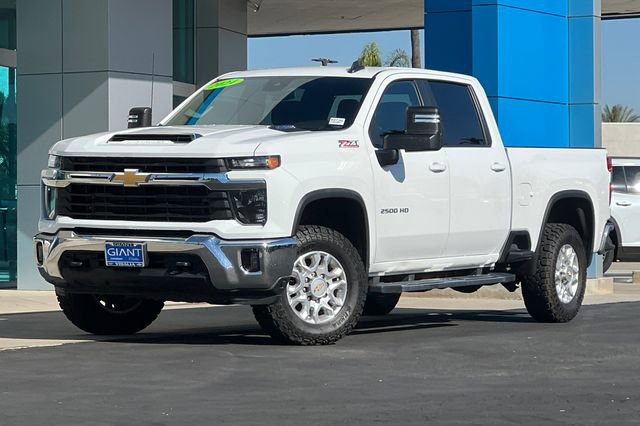 Used 2024 Chevrolet Silverado 2500 LT image 8