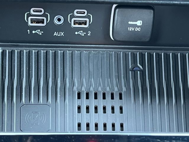 New 2026 Jeep Grand Cherokee Limited w/ Luxury Tech Group II AWD/4WD image 26