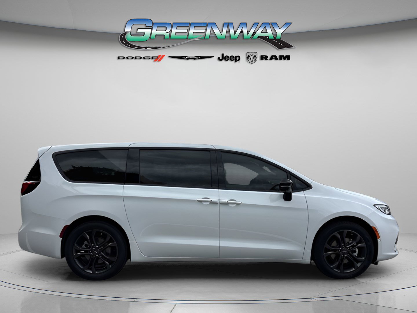 New 2026 Chrysler Pacifica Select image 5