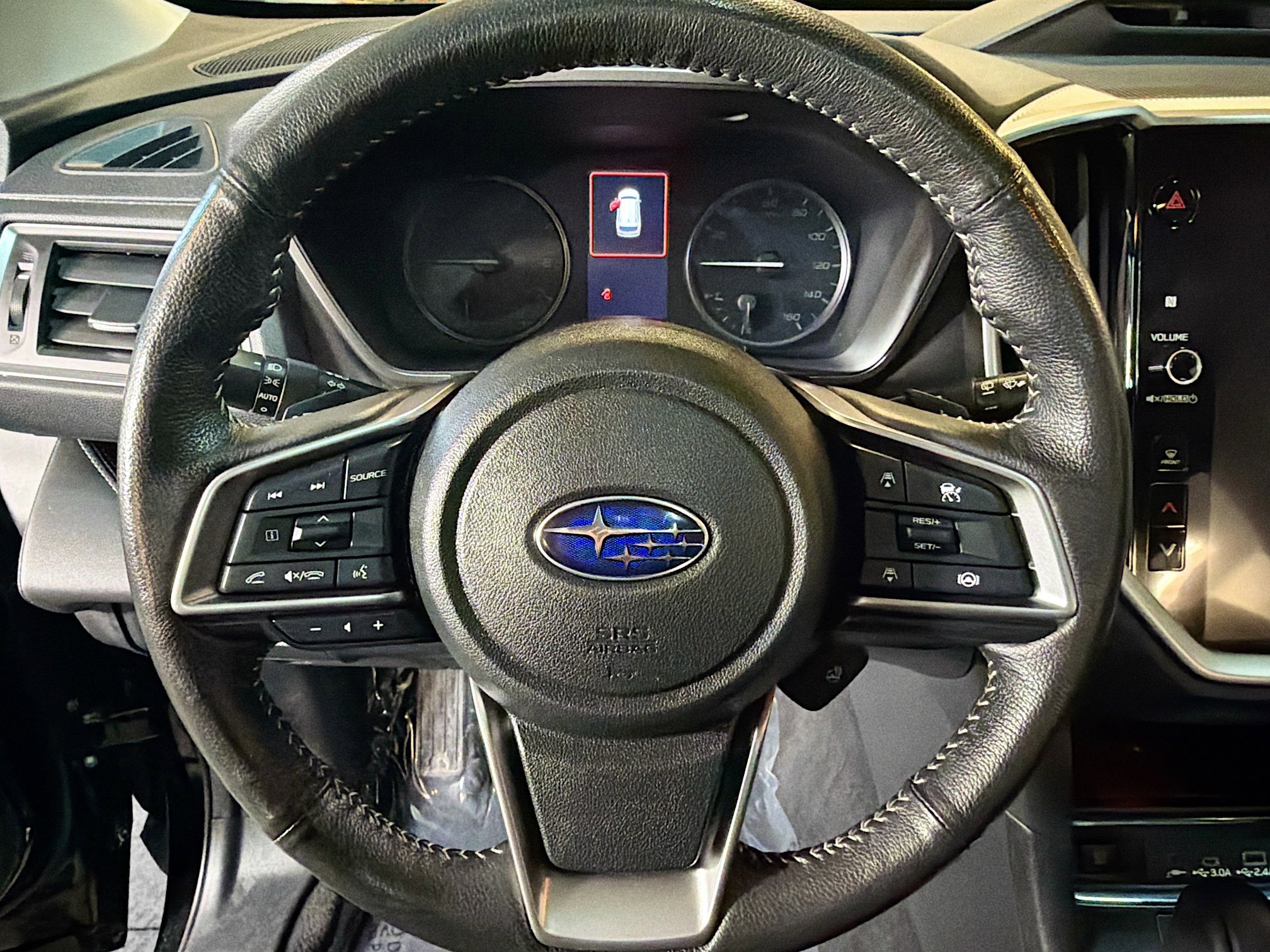 Used 2024 Subaru Ascent Limited w/ Technology Package image 18