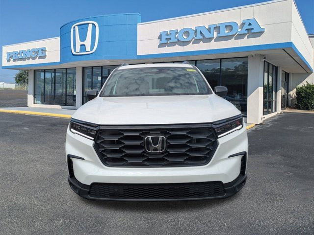 New 2025 Honda Pilot Sport image 9