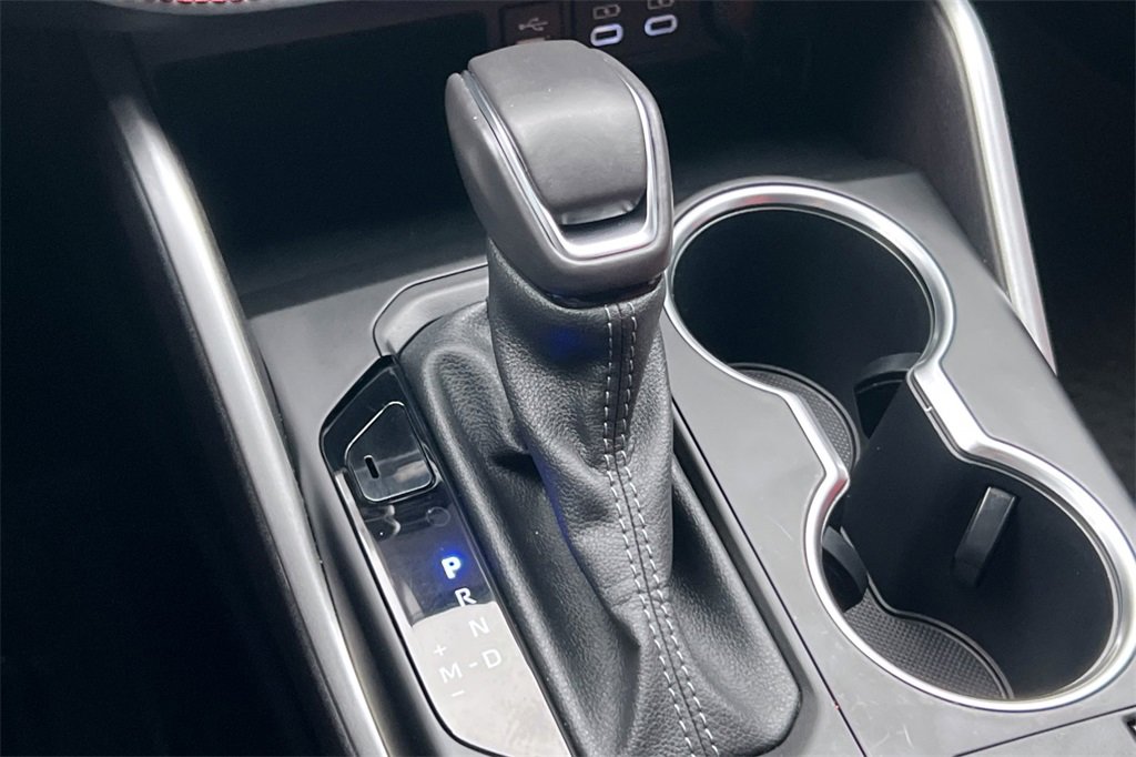 Certified 2024 Toyota Highlander XSE image 23