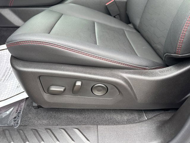 Used 2026 Chevrolet Colorado Z71 w/ Z71 Convenience Package 2 AWD/4WD image 13