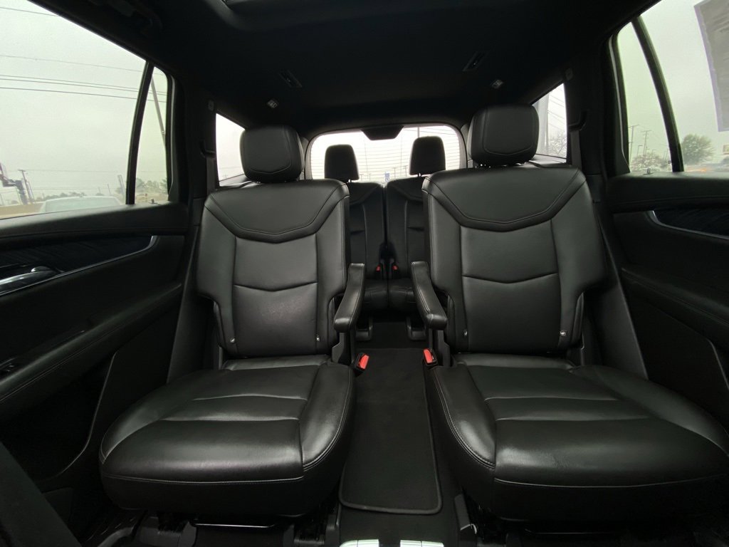 Used 2023 Cadillac XT6 Premium Luxury image 30