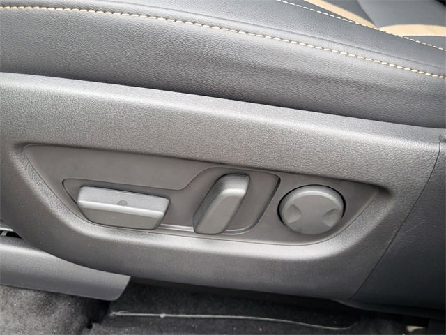 New 2025 MAZDA CX-70 Plug-In Hybrid w/ Premium Plus image 12