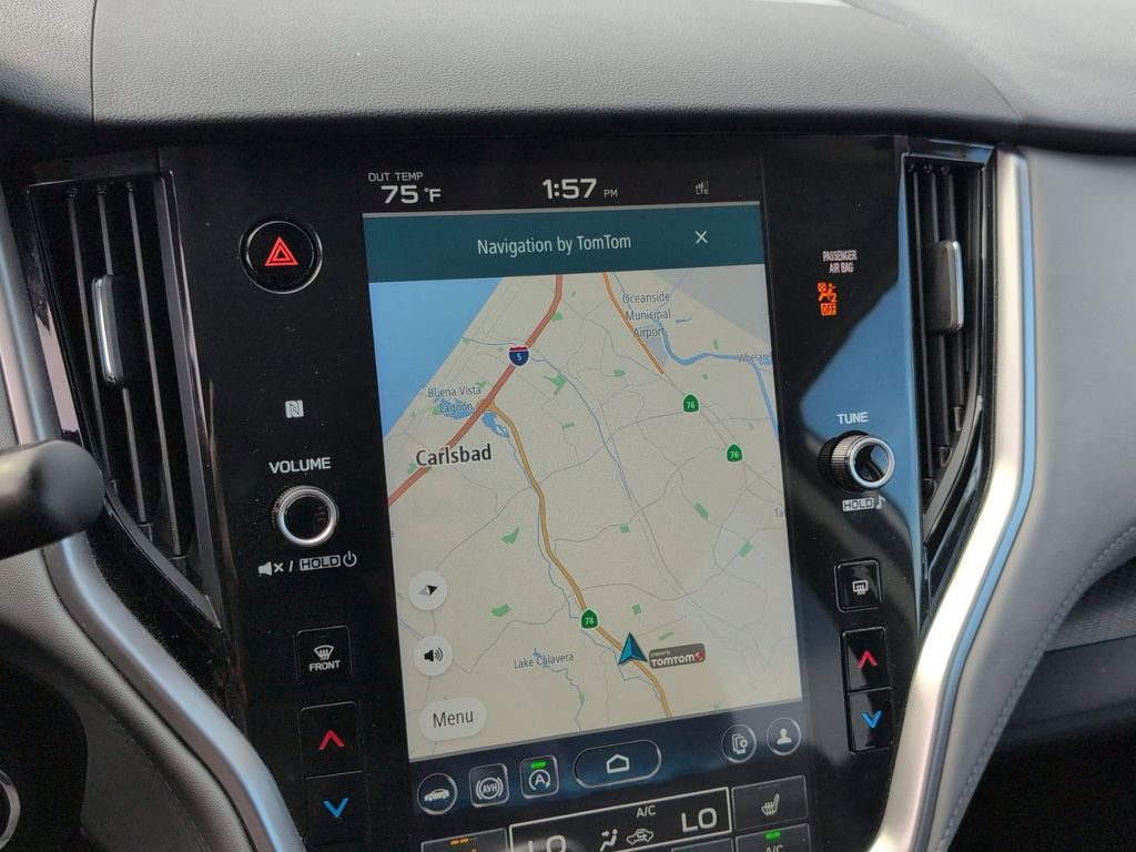 Used 2025 Subaru Outback Premium image 17