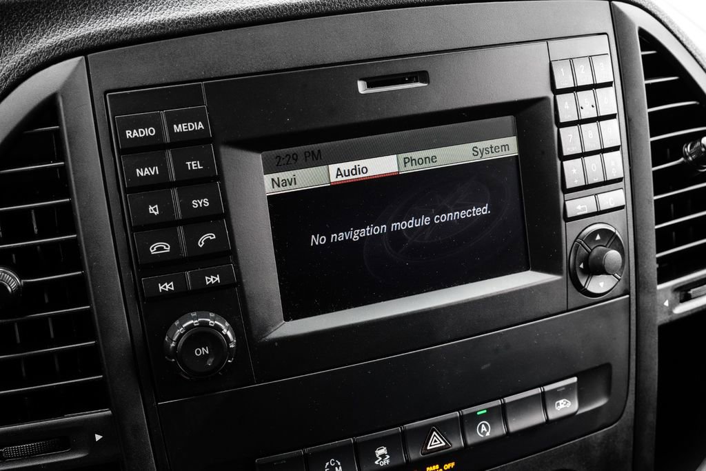 Used 2017 Mercedes-Benz Metris Passenger w/ Driver Efficiency Package image 27