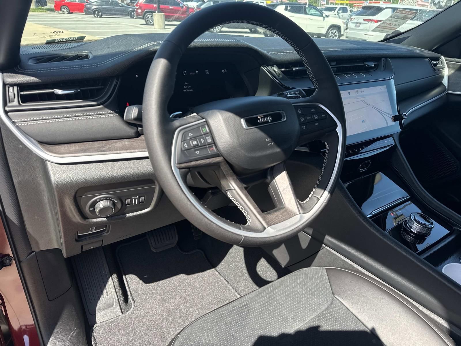 New 2026 Jeep Grand Cherokee Altitude image 18