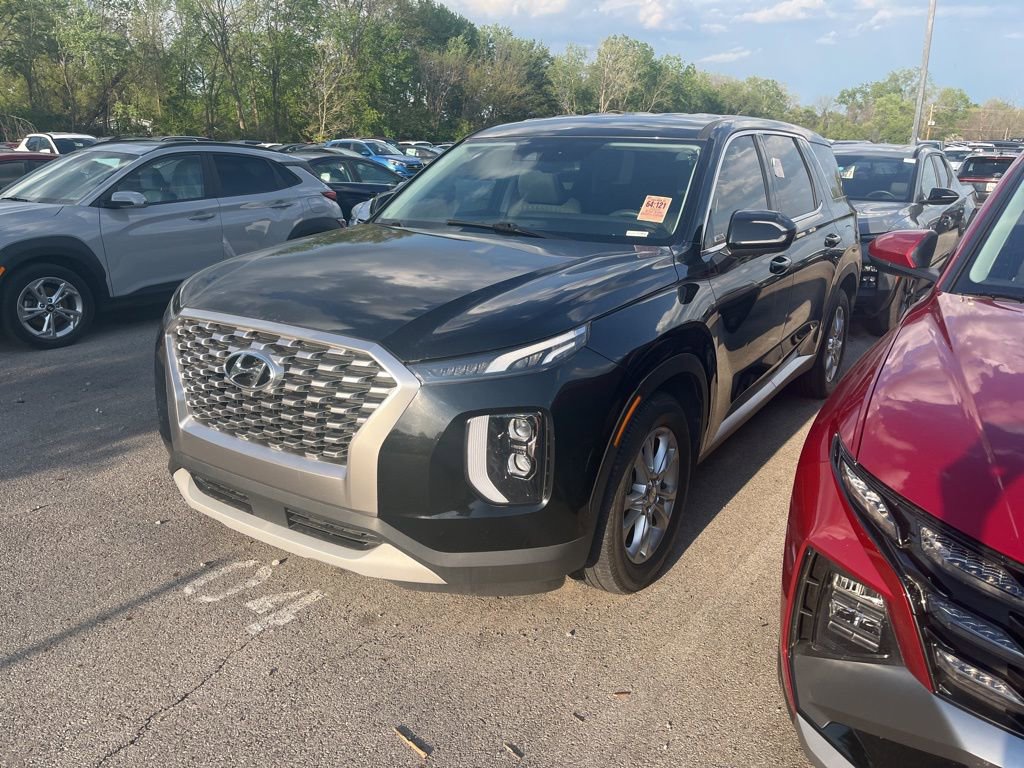 Used 2022 Hyundai Palisade SE w/ Cargo Package FWD image 1