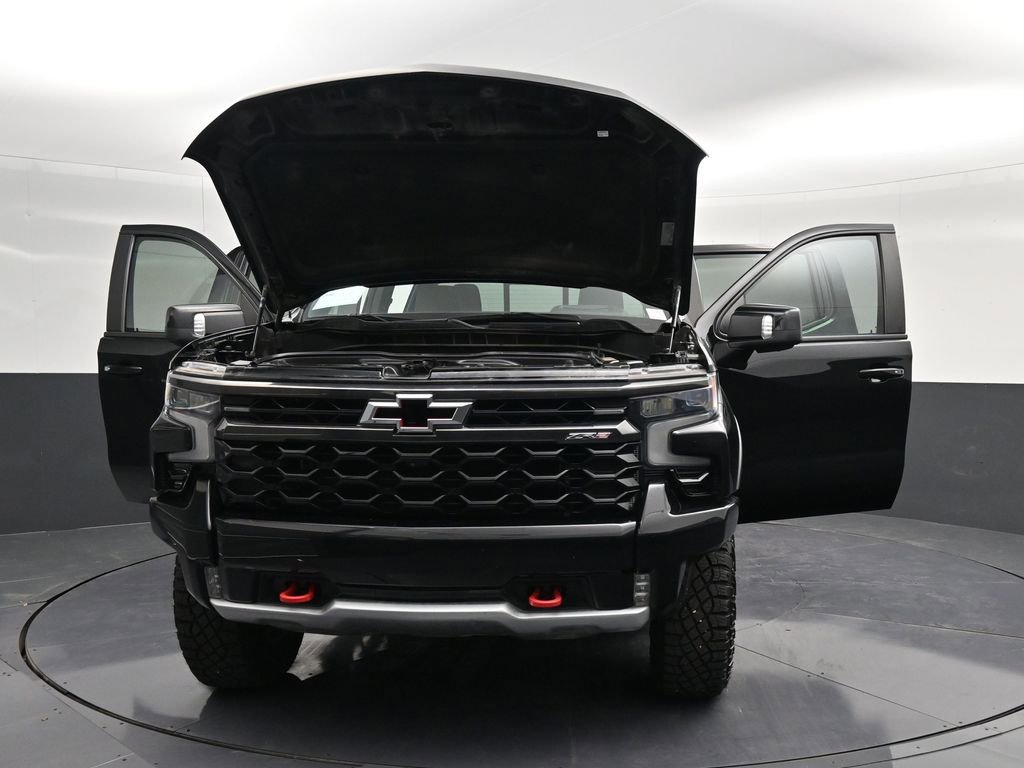 Used 2023 Chevrolet Silverado 1500 ZR2 w/ Technology Package AWD/4WD image 33