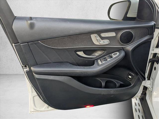 Used 2020 Mercedes-Benz GLC 300 w/ AMG Line image 12