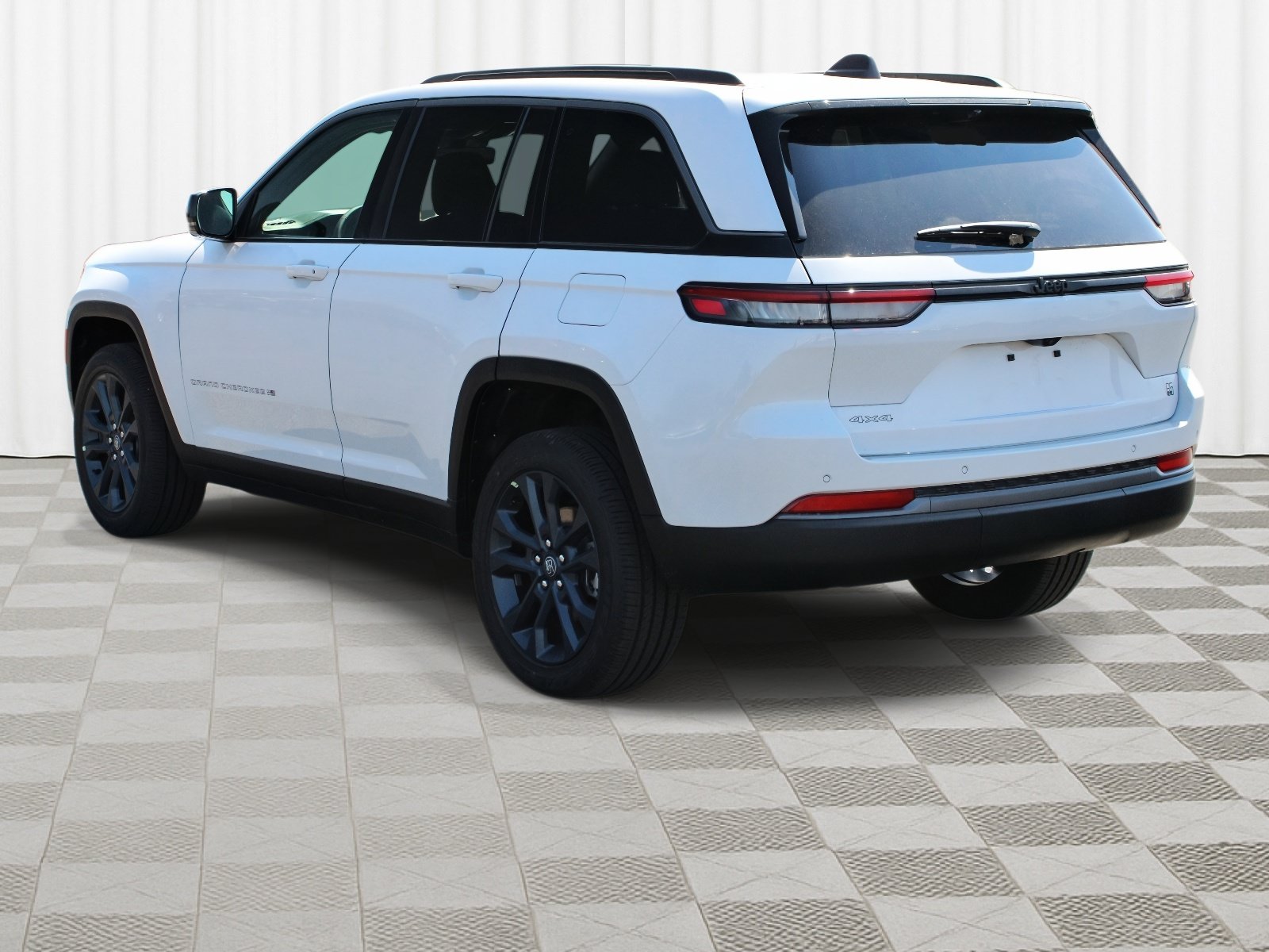 New 2026 Jeep Grand Cherokee Limited AWD/4WD image 36