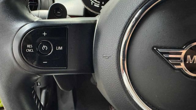Used 2022 MINI Cooper S image 27