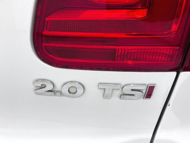 Used 2014 Volkswagen Tiguan SEL image 11