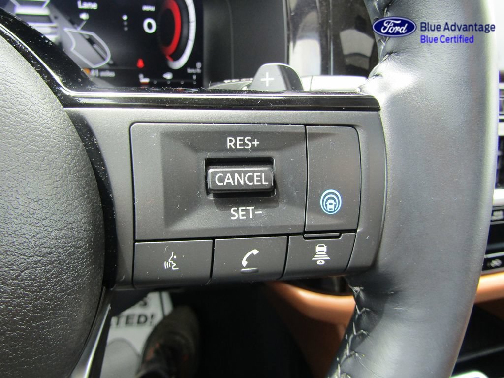 Used 2025 Nissan Pathfinder Platinum w/ Cargo Package AWD/4WD image 31