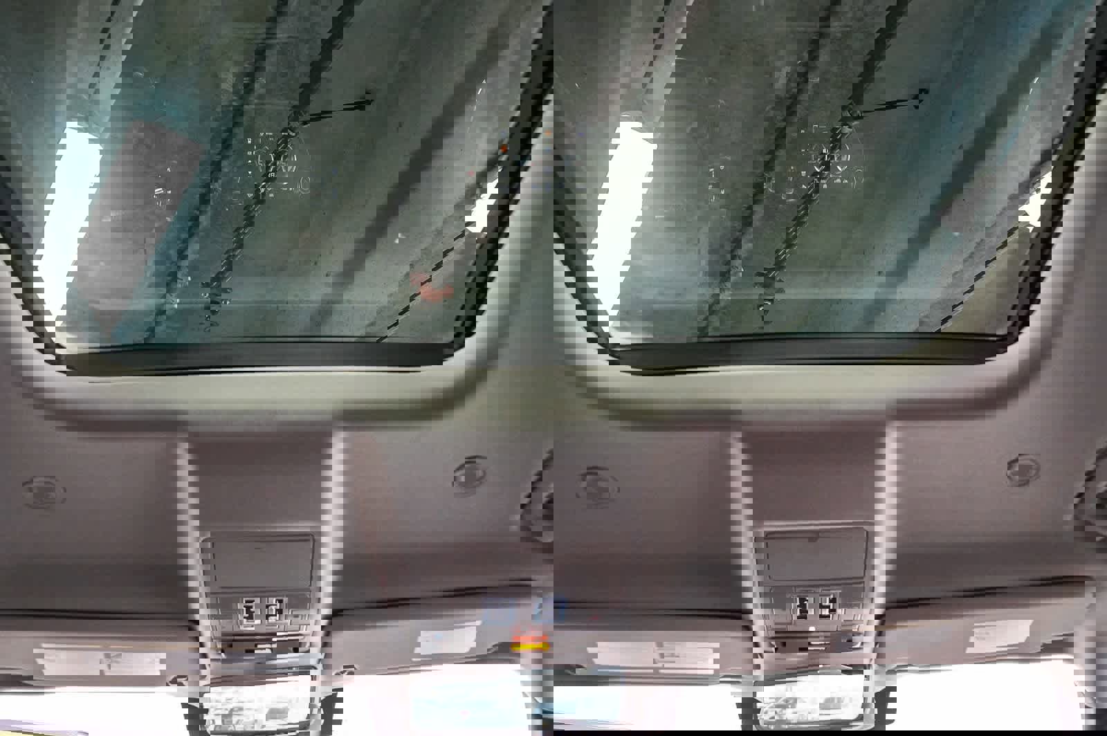 Used 2020 Land Rover Defender 110 HSE image 16