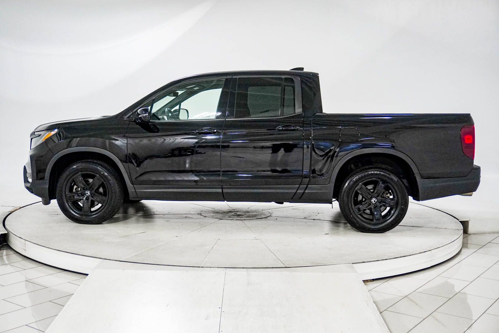 Used 2023 Honda Ridgeline Black Edition image 5
