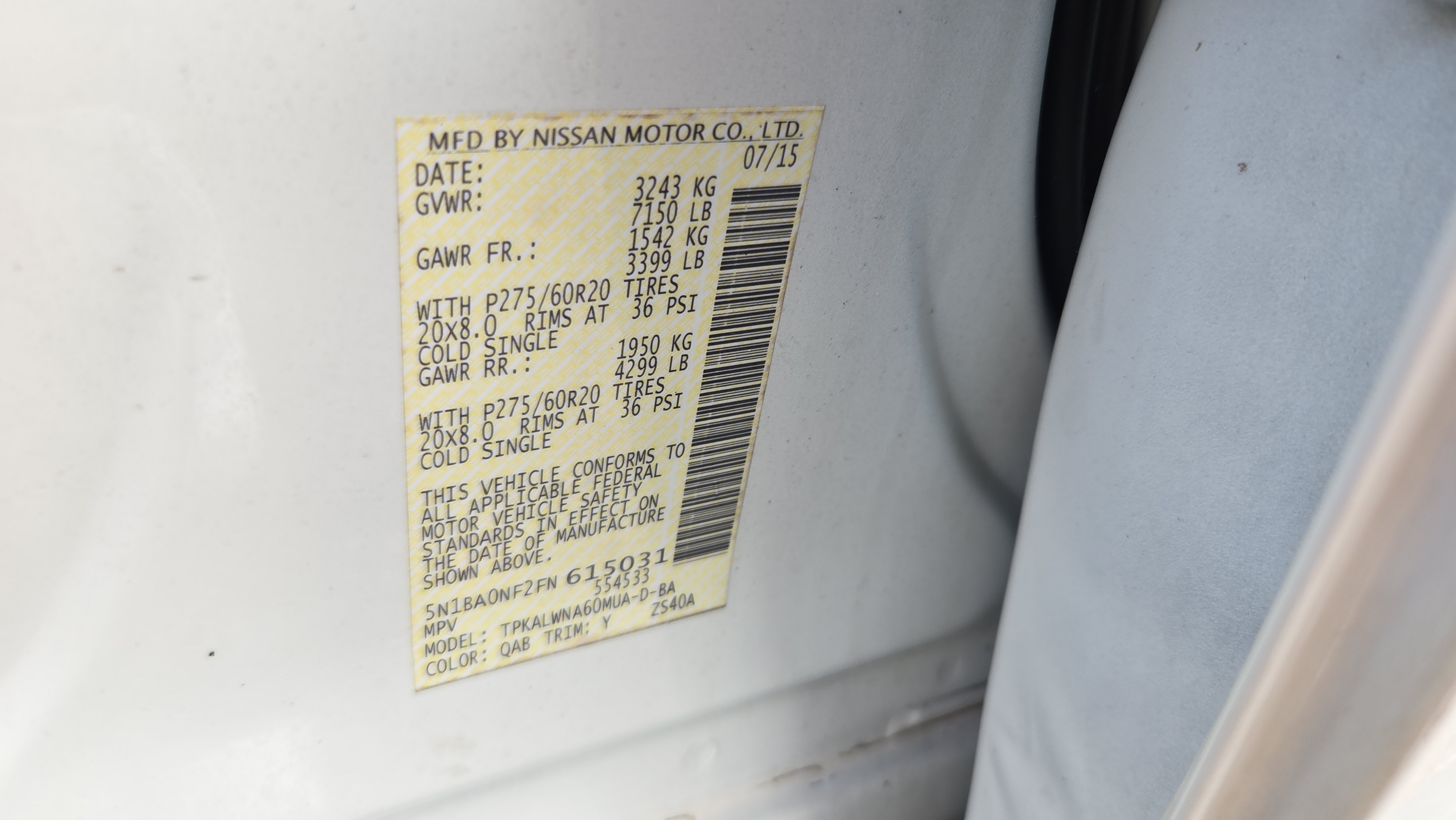 Used 2015 Nissan Armada Platinum w/ 2nd Row Captain Seat Package RWD image 16
