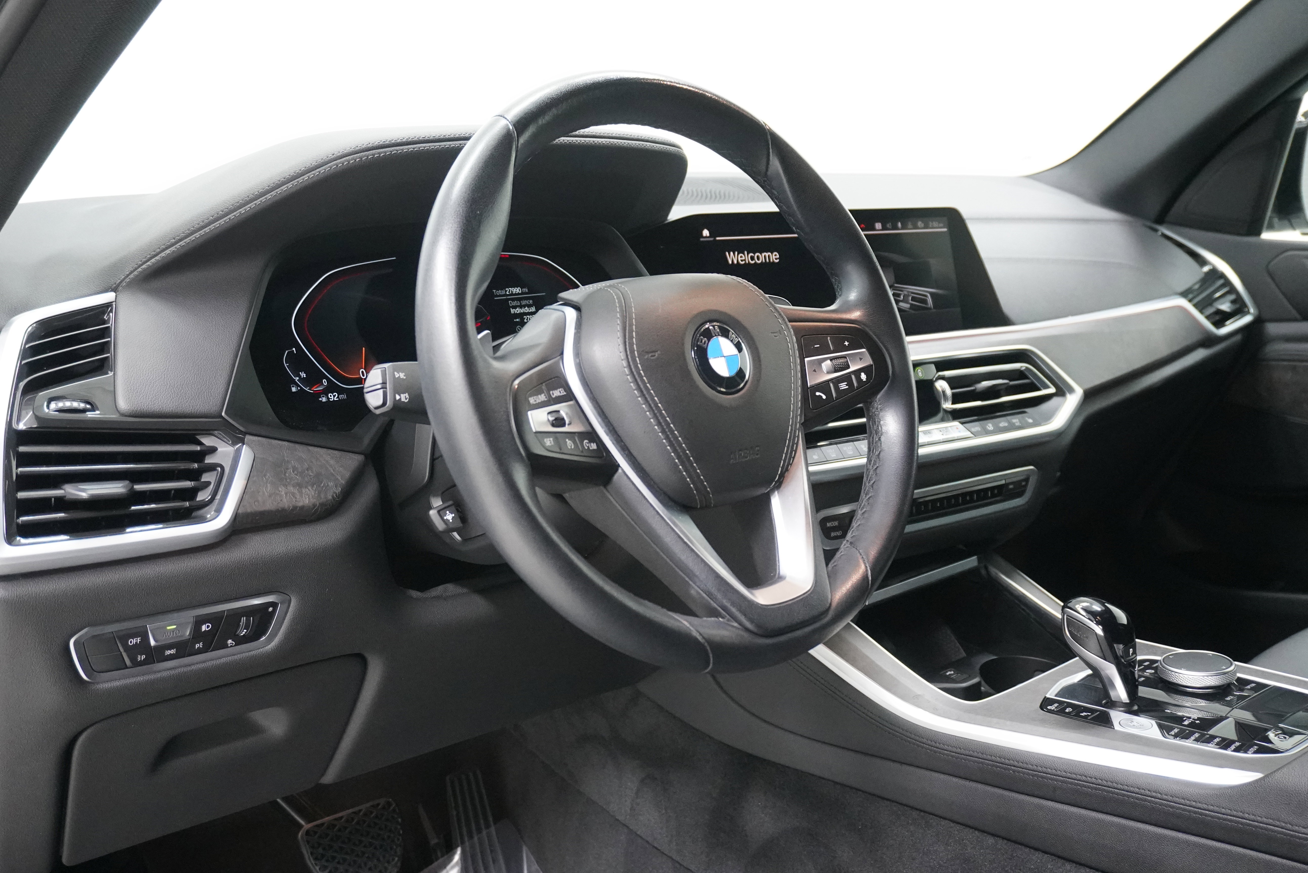 Used 2022 BMW X5 sDrive40i w/ Parking Assistance Package image 9