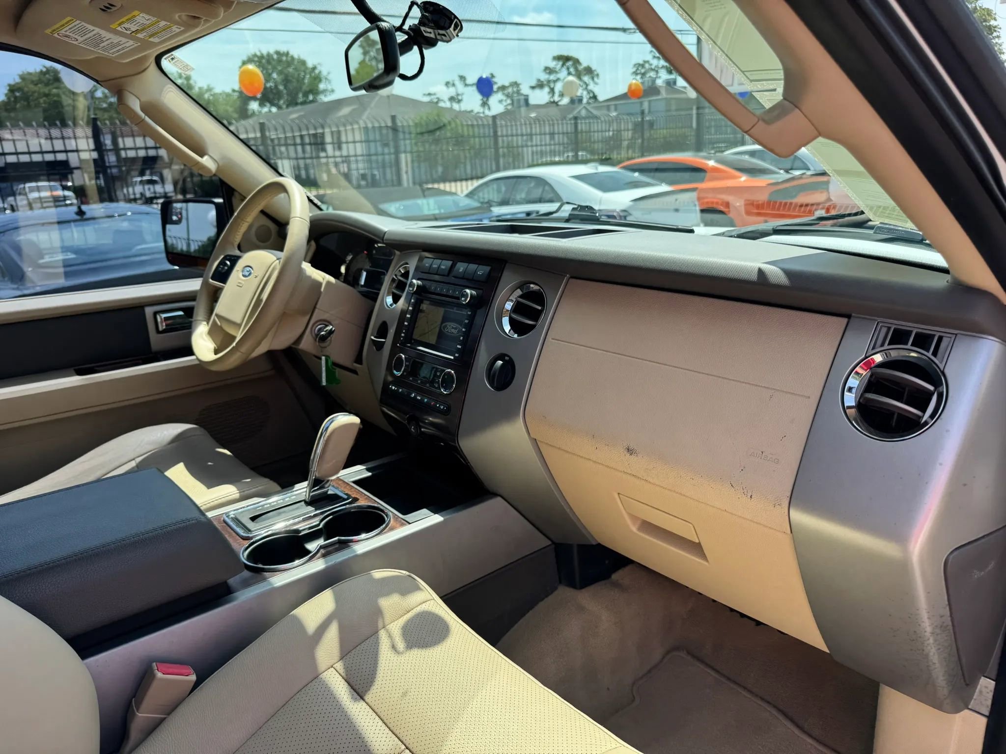 Used 2012 Ford Expedition XLT RWD image 23