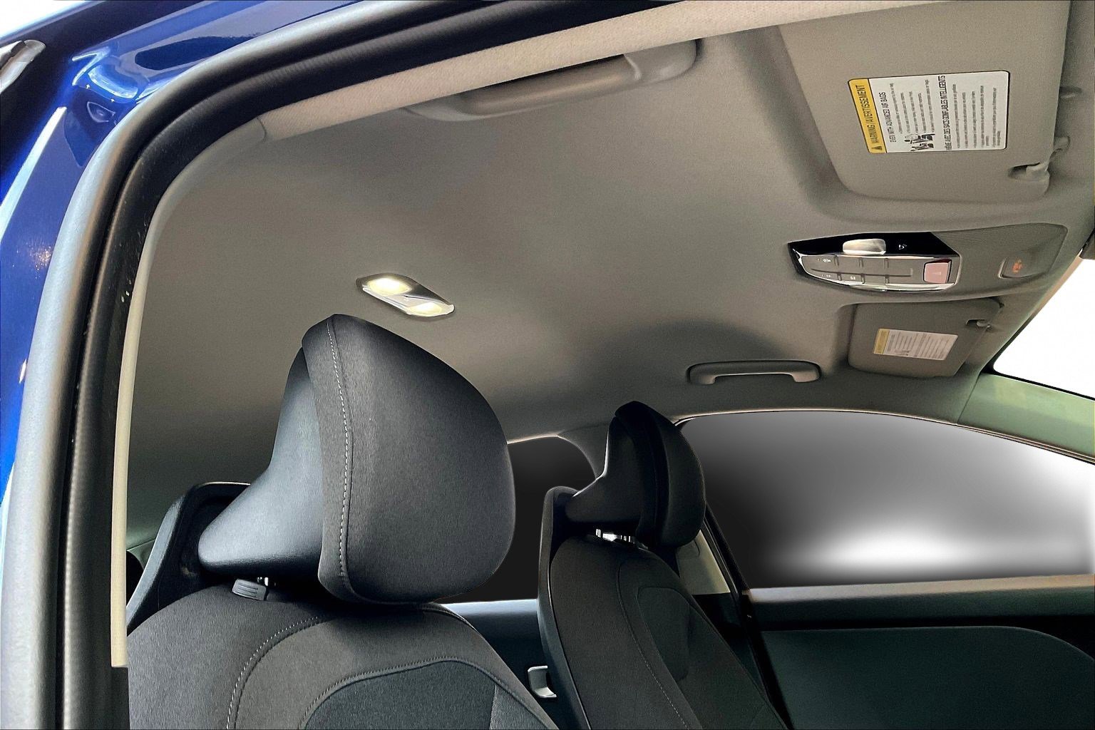 Used 2025 Kia K4 LXS image 27