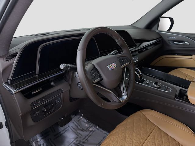 Used 2023 Cadillac Escalade ESV Sport w/ Touring Package RWD image 9