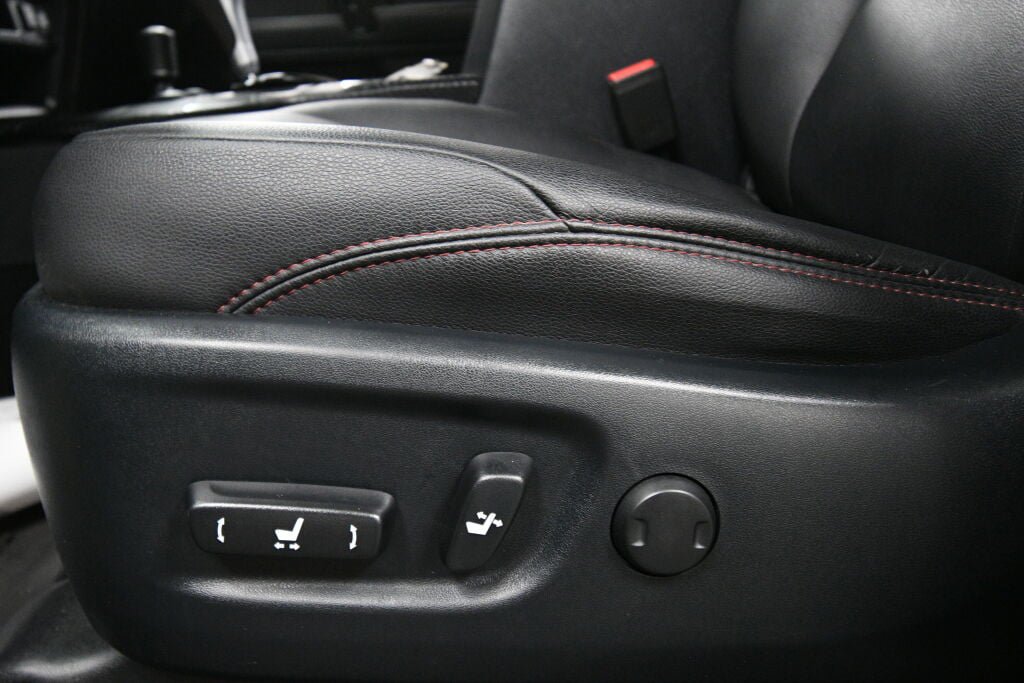 Certified 2022 Toyota 4Runner TRD Pro AWD/4WD image 10