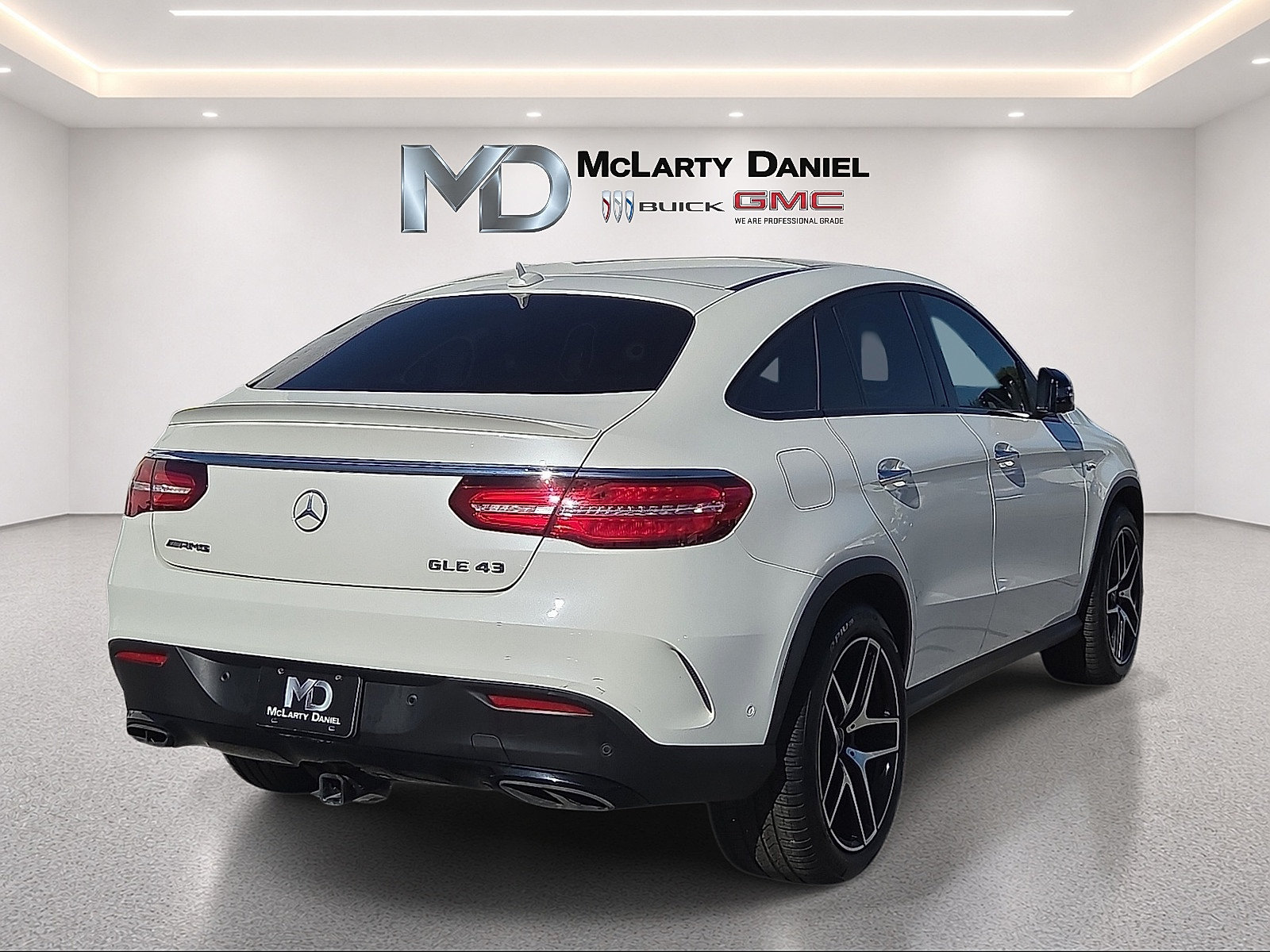 Used 2018 Mercedes-Benz GLE 43 AMG 4MATIC Coupe image 14