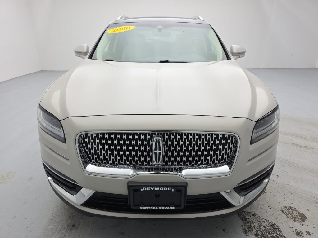 Used 2020 Lincoln Nautilus Reserve w/ Equipment Group 201A image 4