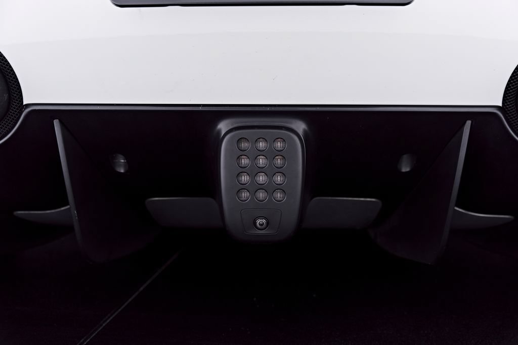 Used 2018 Ferrari 488 GTB RWD image 34