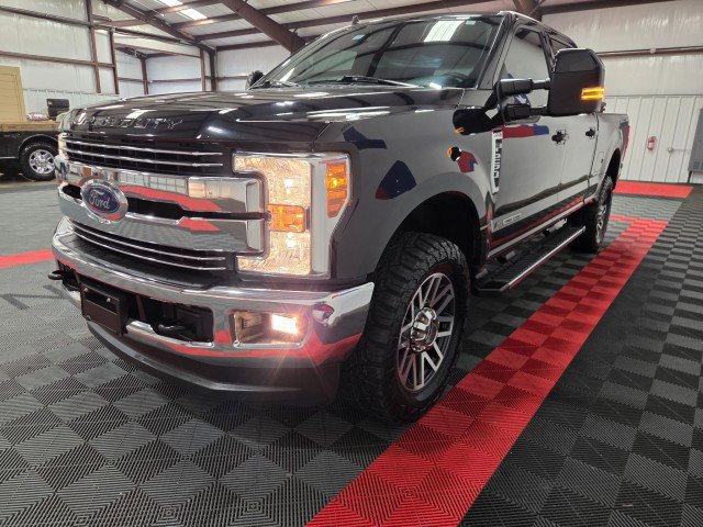Used 2019 Ford F250 Lariat w/ Lariat Ultimate Package AWD/4WD image 21