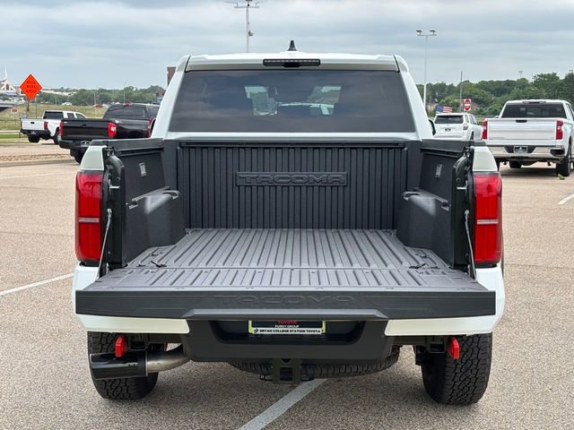 New 2026 Toyota Tacoma 4x4 Double Cab image 7
