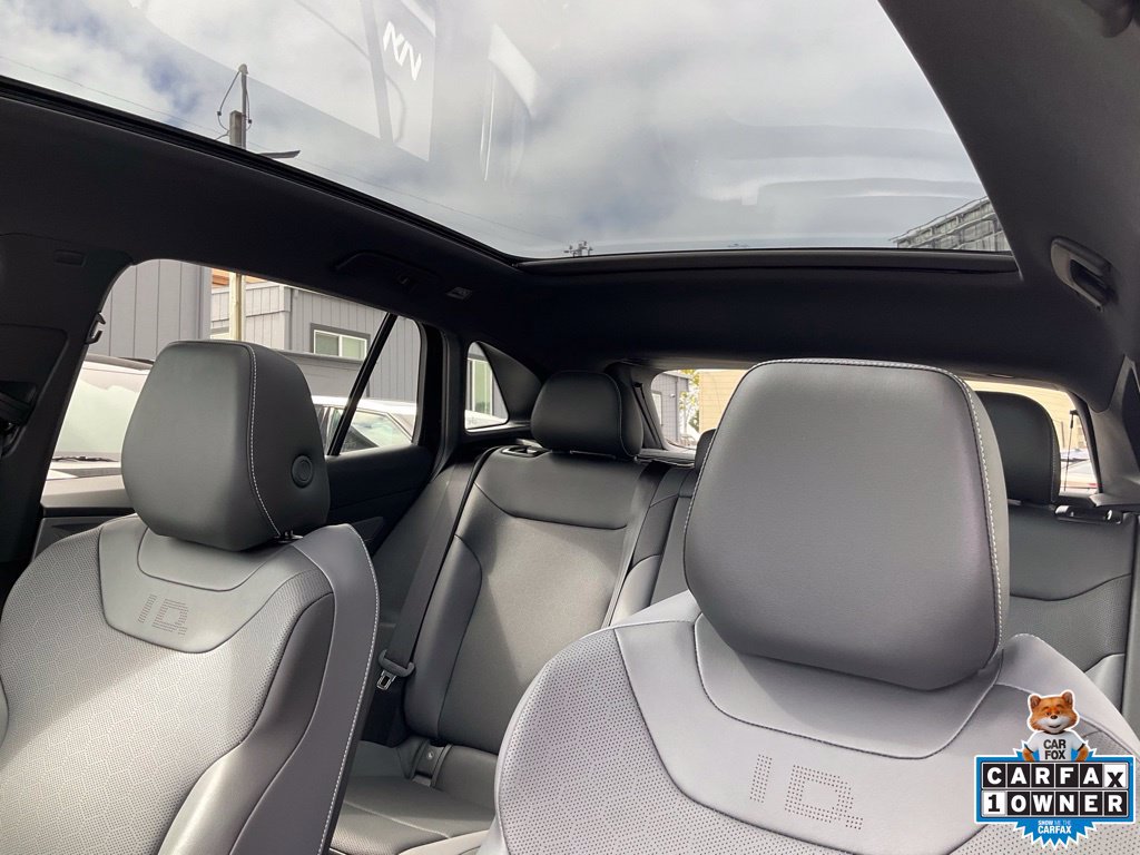 Used 2023 Volkswagen ID.4 Pro S AWD/4WD image 19