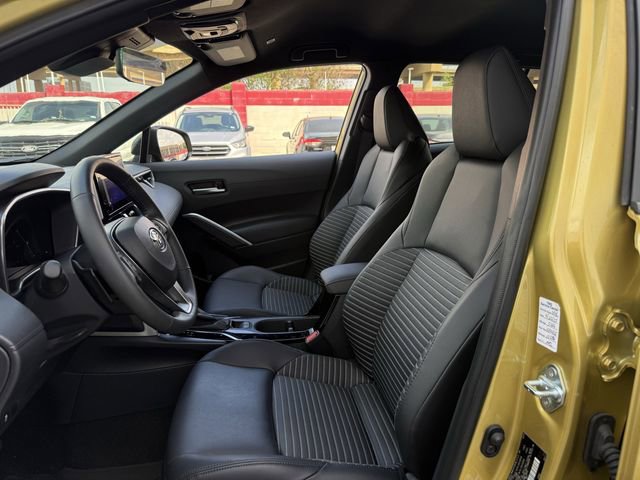Used 2024 Toyota Corolla Cross AWD Hybrid image 27