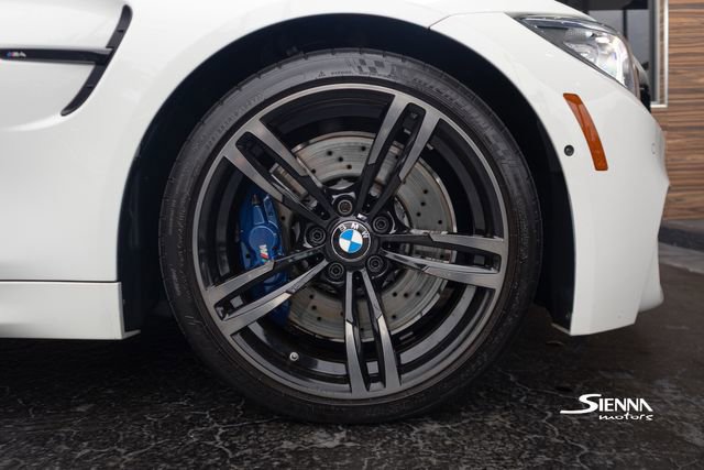 Used 2017 BMW M4 Convertible image 51