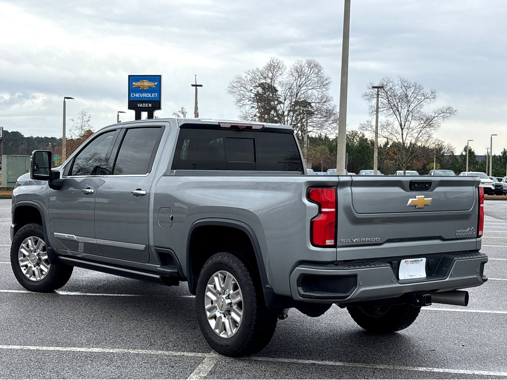 Used 2024 Chevrolet Silverado 2500 High Country w/ High Country Premium Package image 28