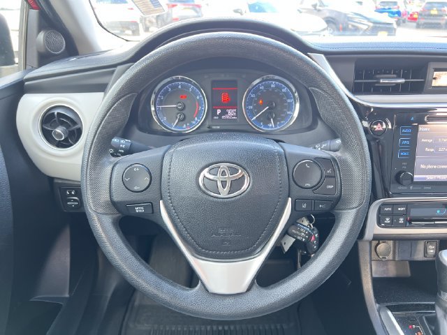 Used 2019 Toyota Corolla LE w/ LE Premium Package FWD image 18