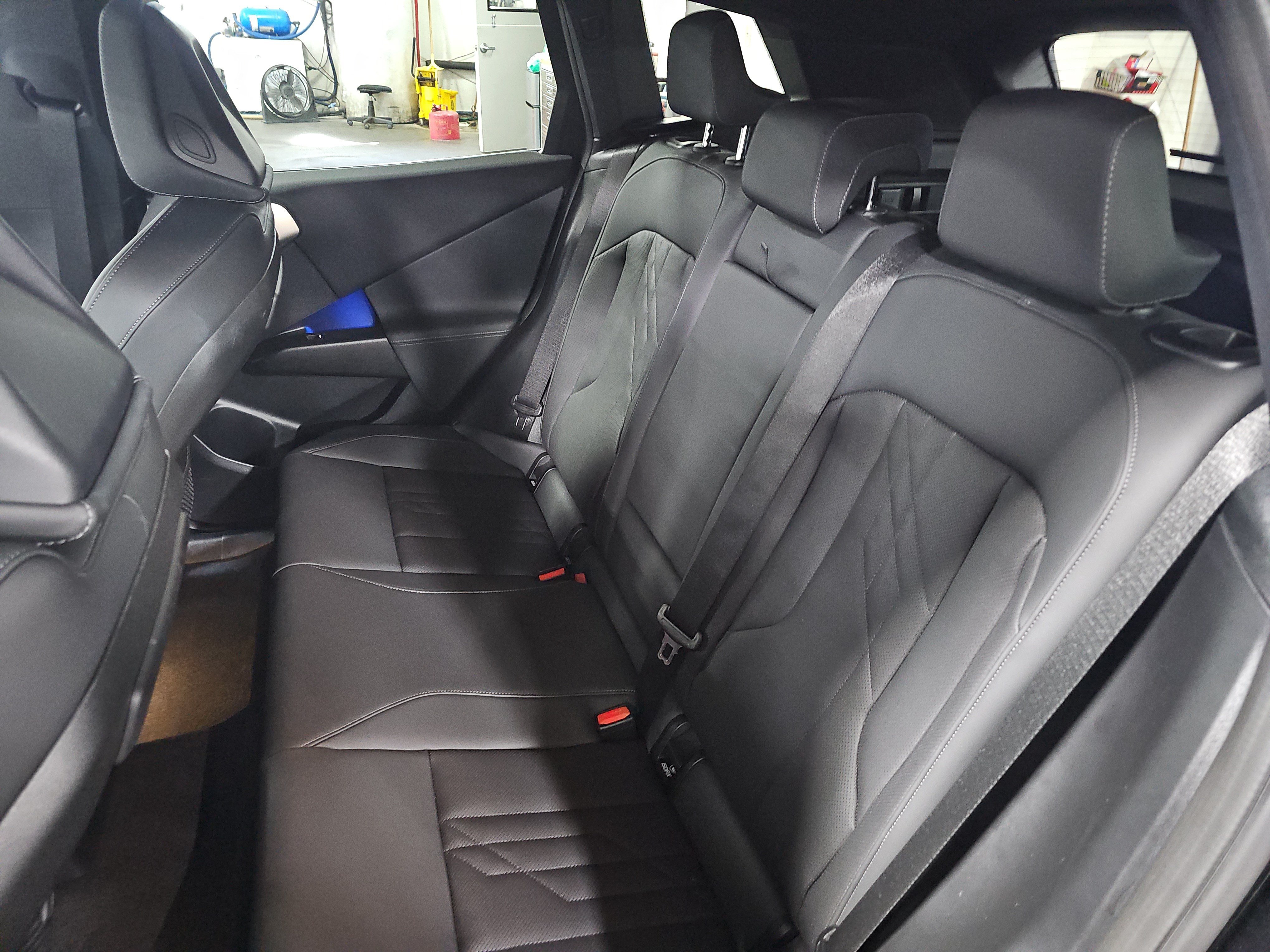 Certified 2025 BMW X3 xDrive30i w/ Premium Package AWD/4WD image 15