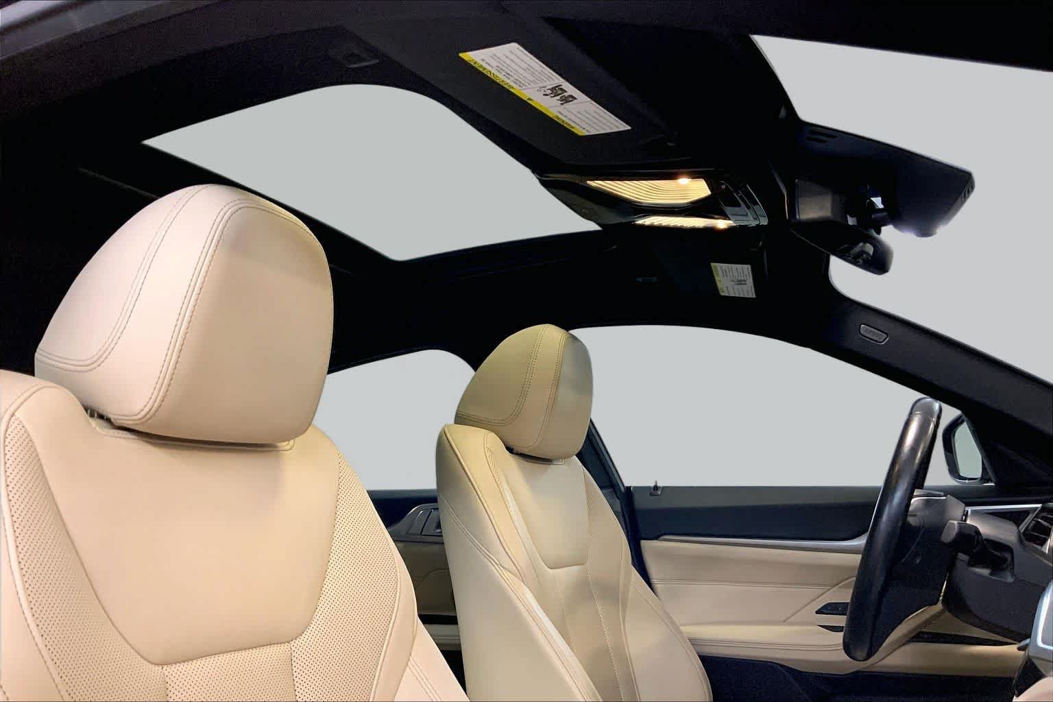 Used 2023 BMW i4 eDrive40 w/ Premium Package RWD image 13