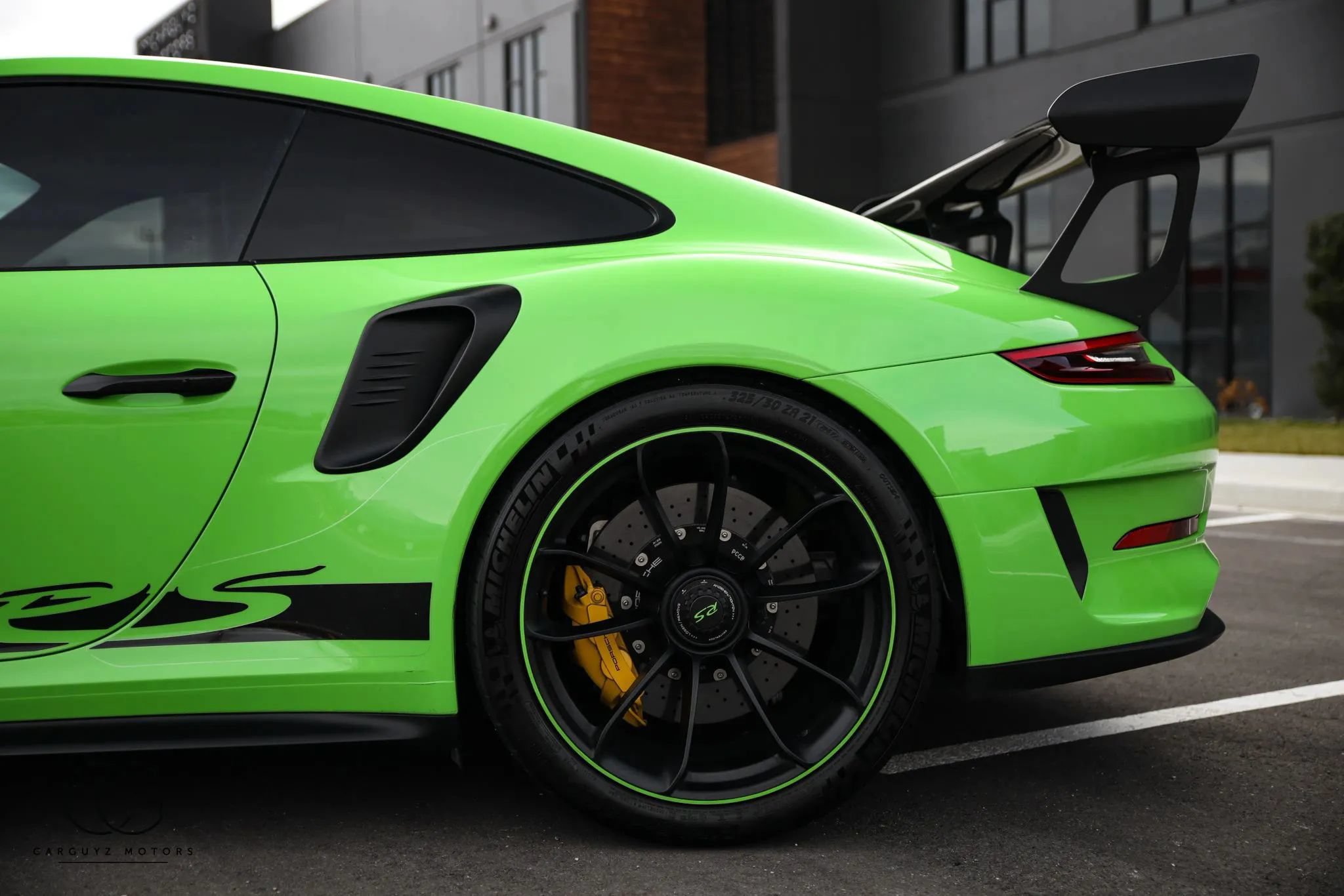 Used 2019 Porsche 911 GT3 RS RWD image 12