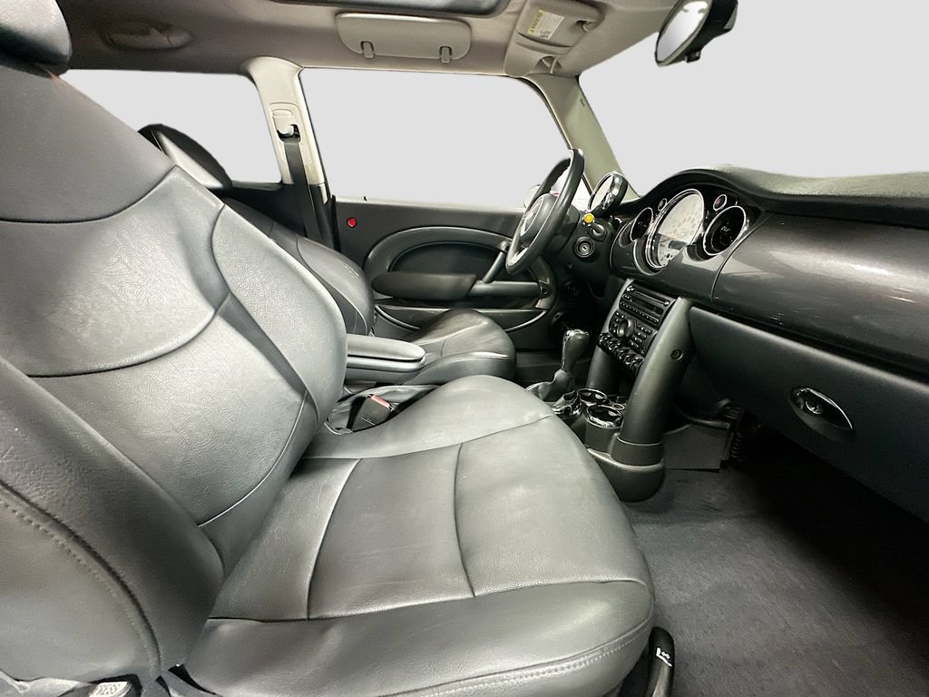 Used 2006 MINI Cooper Hardtop FWD image 26