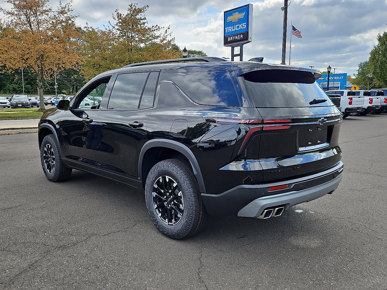 New 2026 Chevrolet Traverse Z71 image 3